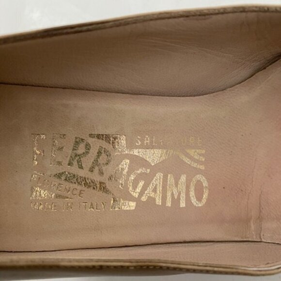 VINTAGE Ferragamo Tan Brown Leather Buckle Pumps Heels Shoes 7 - Picture 15 of 15